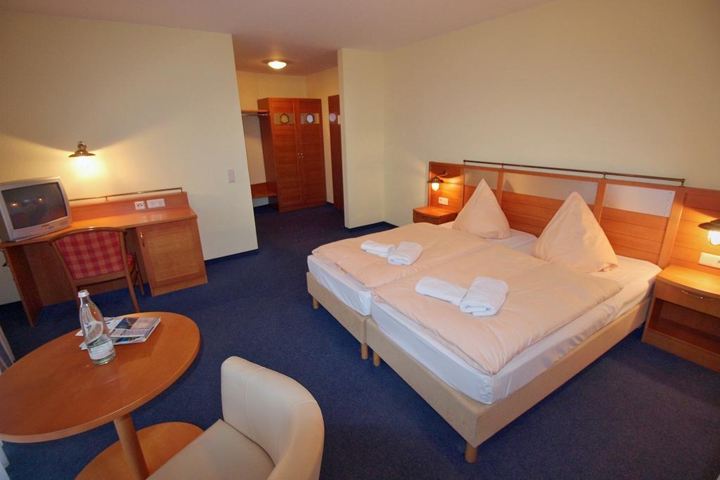 Hotel Haus Weida à Breege Chambre photo