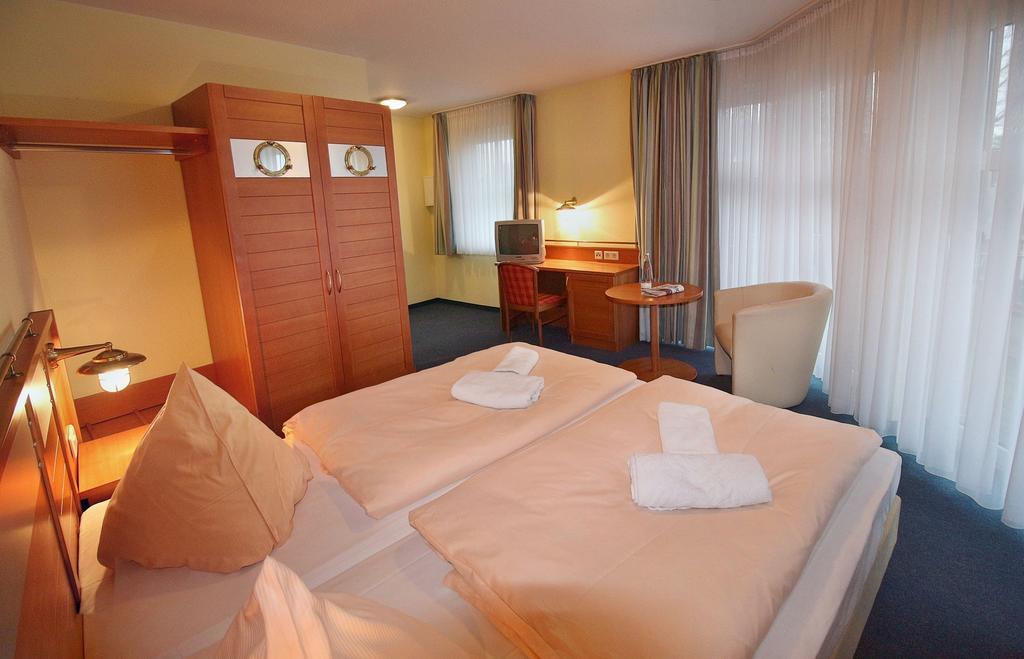 Hotel Haus Weida à Breege Chambre photo