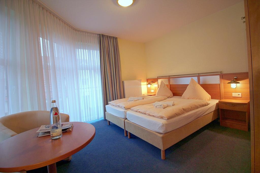 Hotel Haus Weida à Breege Chambre photo