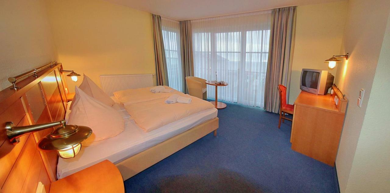 Hotel Haus Weida à Breege Extérieur photo